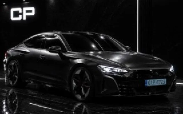 인천중고매매사이트 RS e-트론 GT GT RS 매물 사진 9 - 2022/04 67,514km