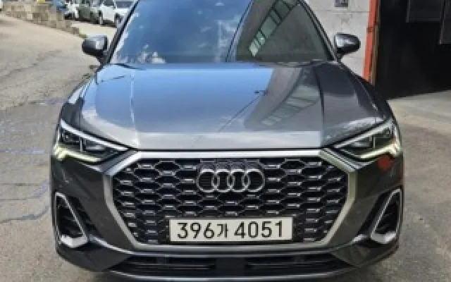 인천중고매매사이트 Q3 (F3) 35 TDI 스포트백 매물 사진 3 - 2022/09 53,773km