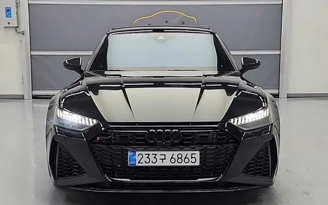 인천중고매매사이트 RS7 (4K) 4.0 TFSI  콰트로 퍼포먼스 매물 사진 10 - 2025/09 9,792km